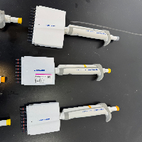 Eppendorf Research Plus Multichannel Pipettes - Quantity 6 image 0